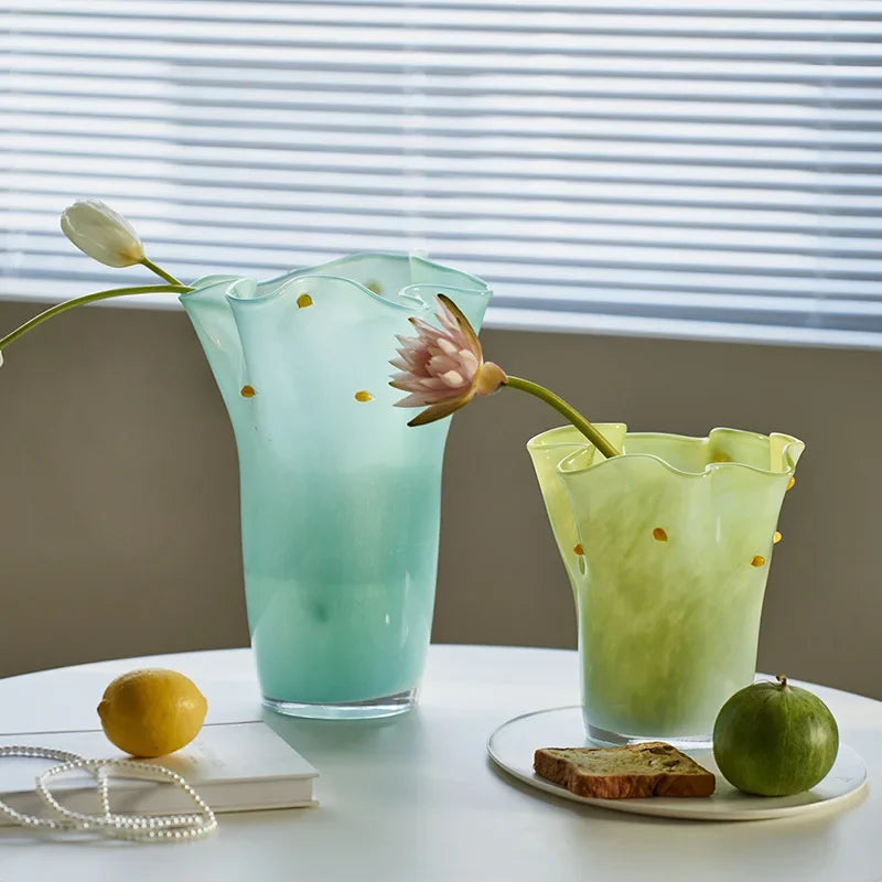 Taffy Wave Glass Flower Vase