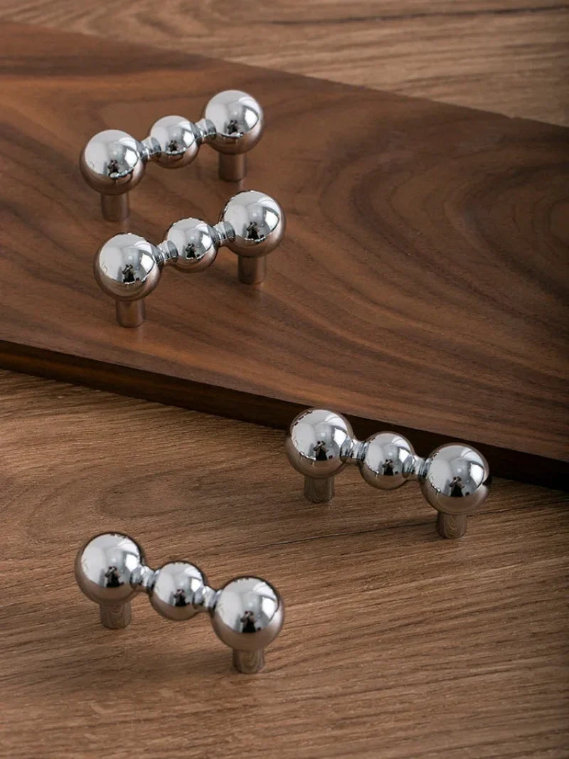 The Nexus Cabinet Knob & Pull