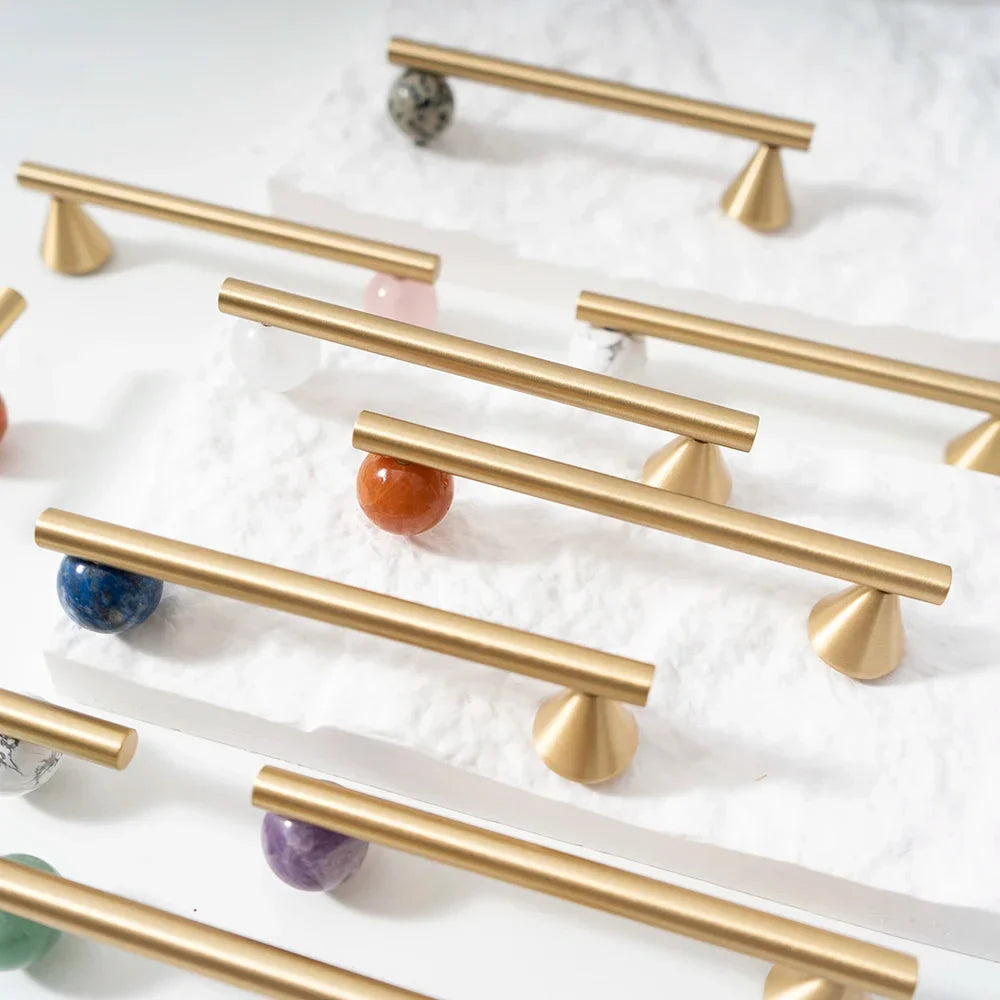 Isolde Gemstone Cabinet Handle