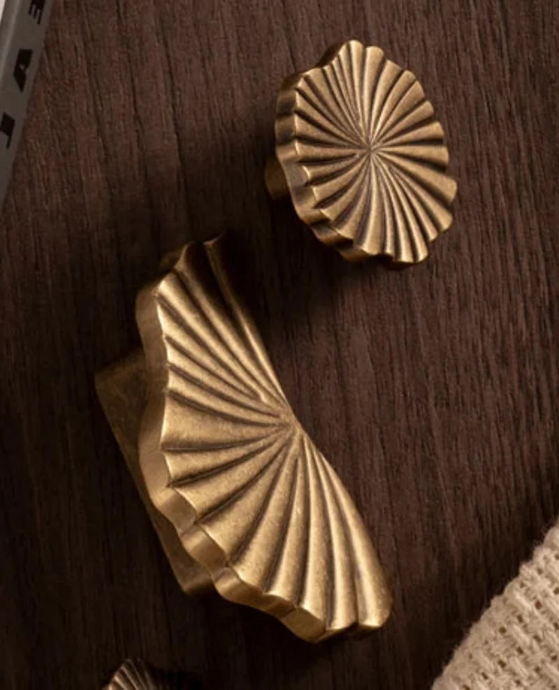 Solenne Fan Cabinet Knobs