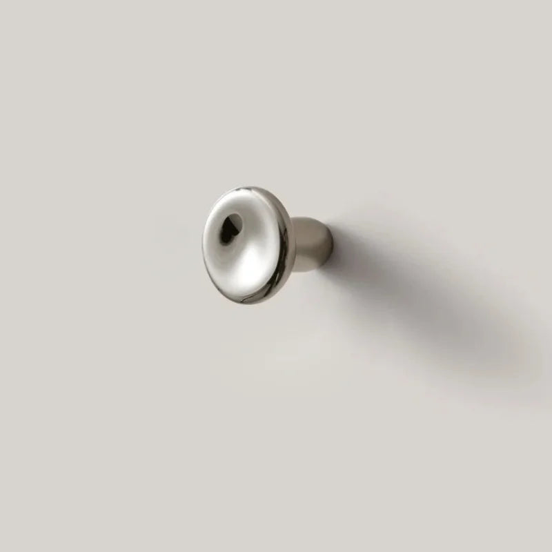 Kinetic Line Knobs & Pulls