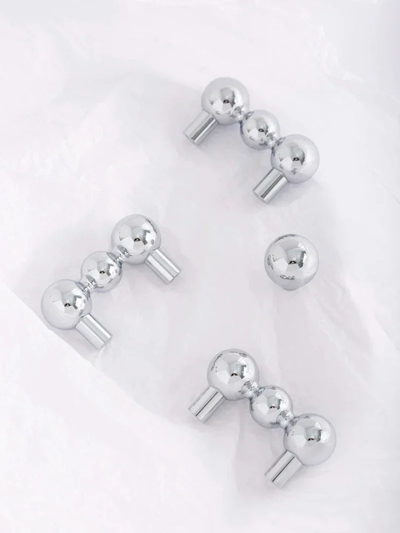 The Nexus Cabinet Knob & Pull