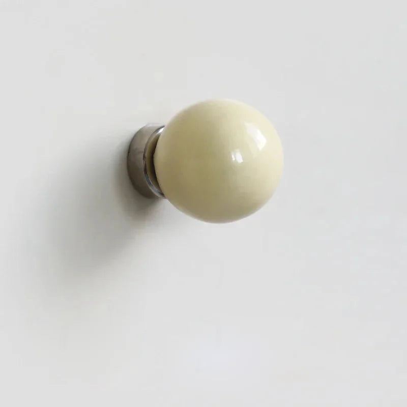 Luna Magnetic Hooks Milk white