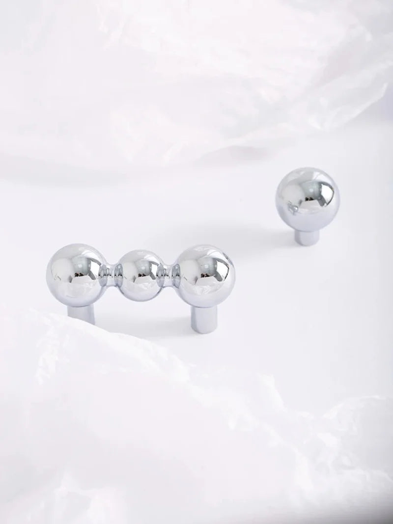 The Nexus Cabinet Knob & Pull