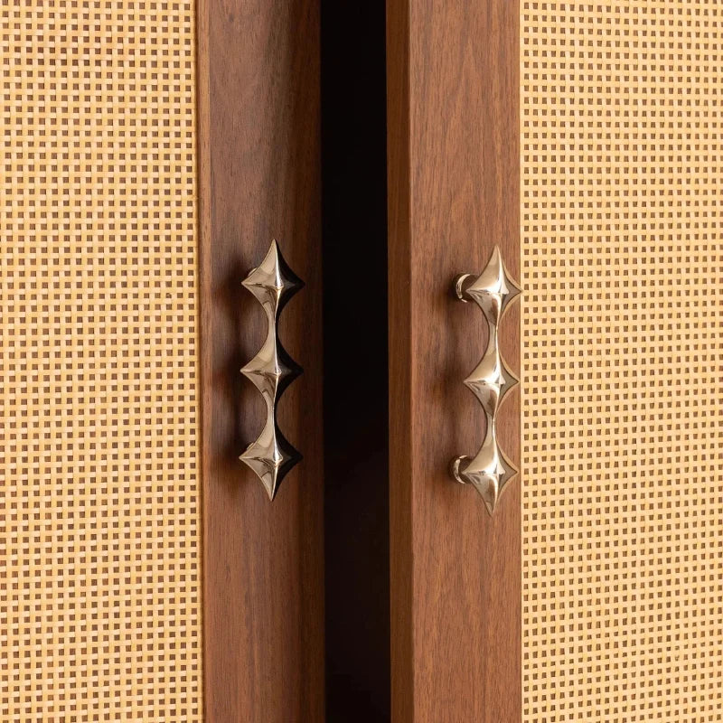 The Nova Cabinet Pull