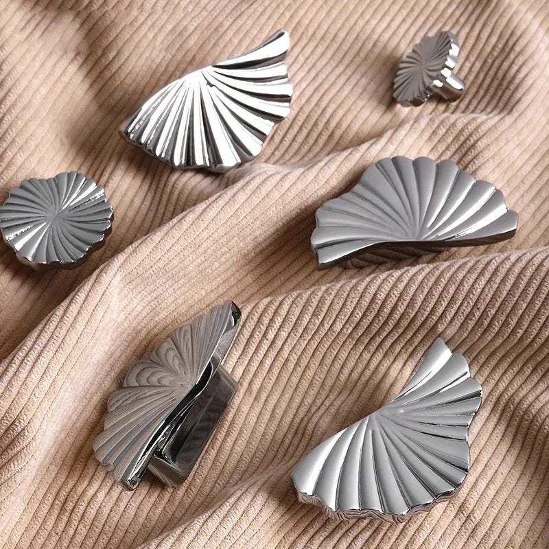 Solenne Fan Cabinet Knobs - Chrome Silver
