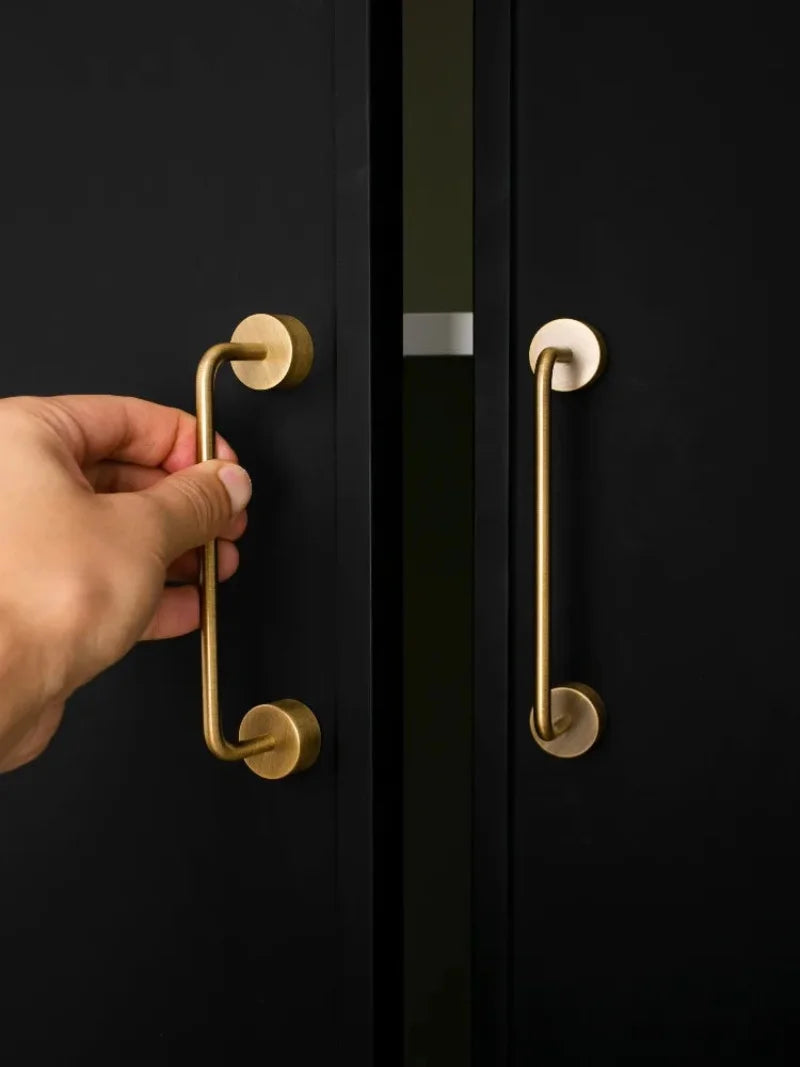 The Meridian Handle