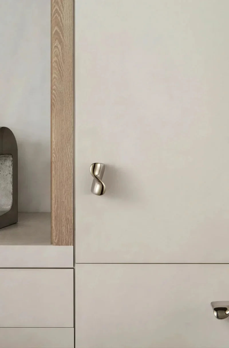 Zen Arc Cabinet Handle
