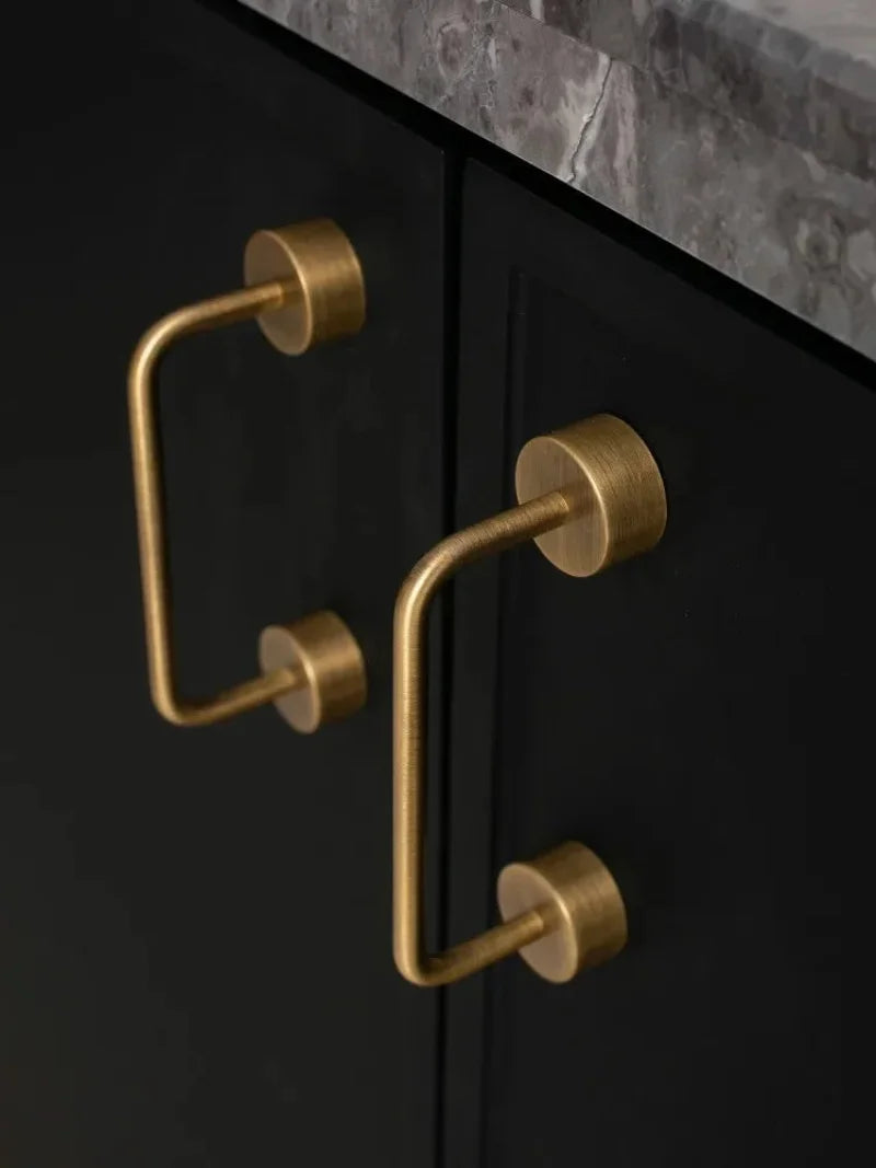 The Meridian Handle