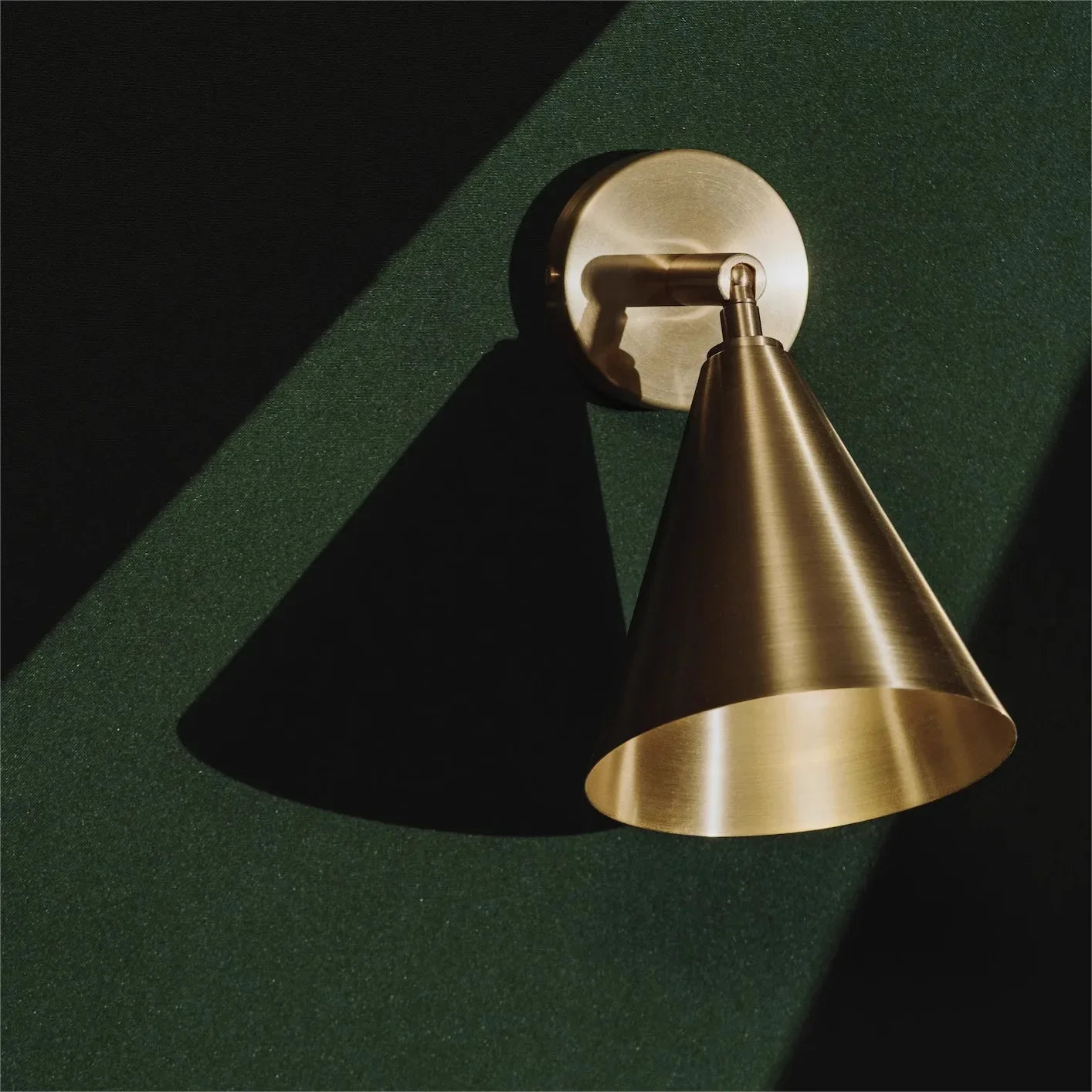 Vetra Cone Copper Sconce Gold