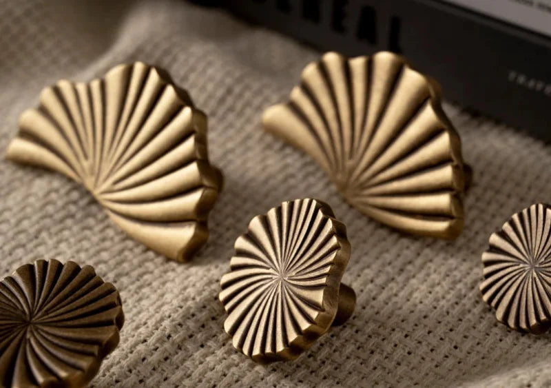 Solenne Fan Cabinet Knobs