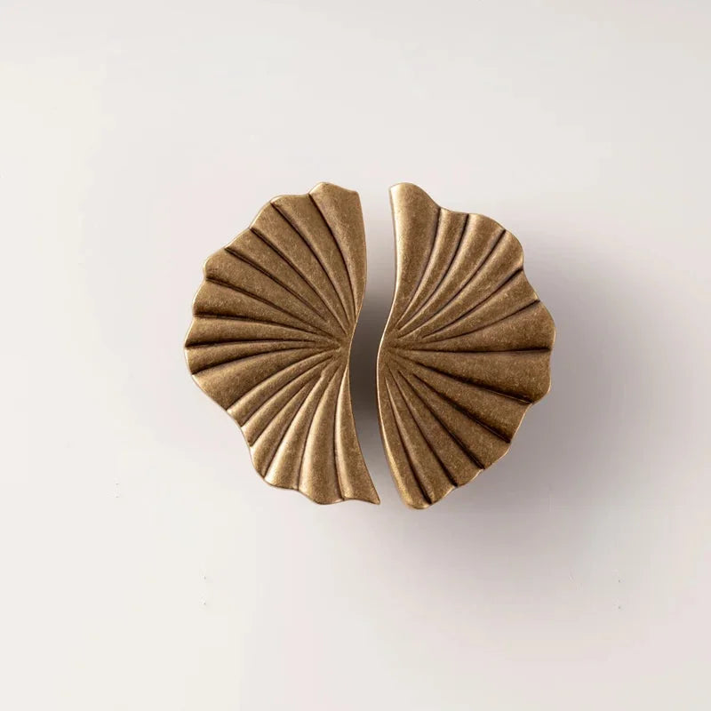 Solenne Fan Cabinet Knobs