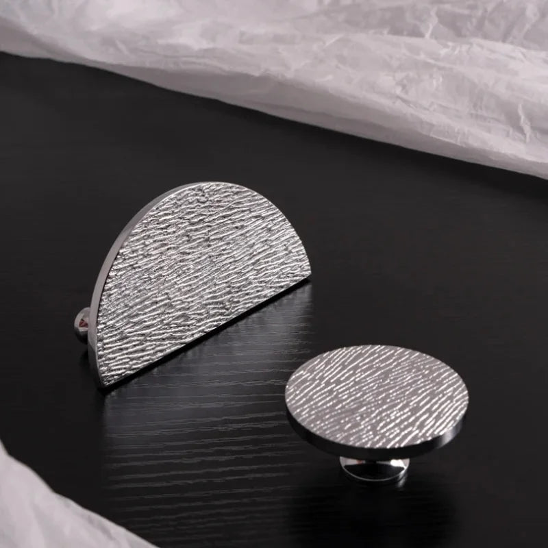 The Rippled Disk Knob