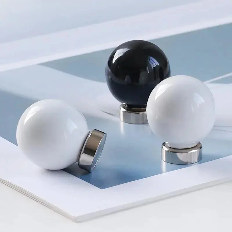 Luna Magnetic Hooks