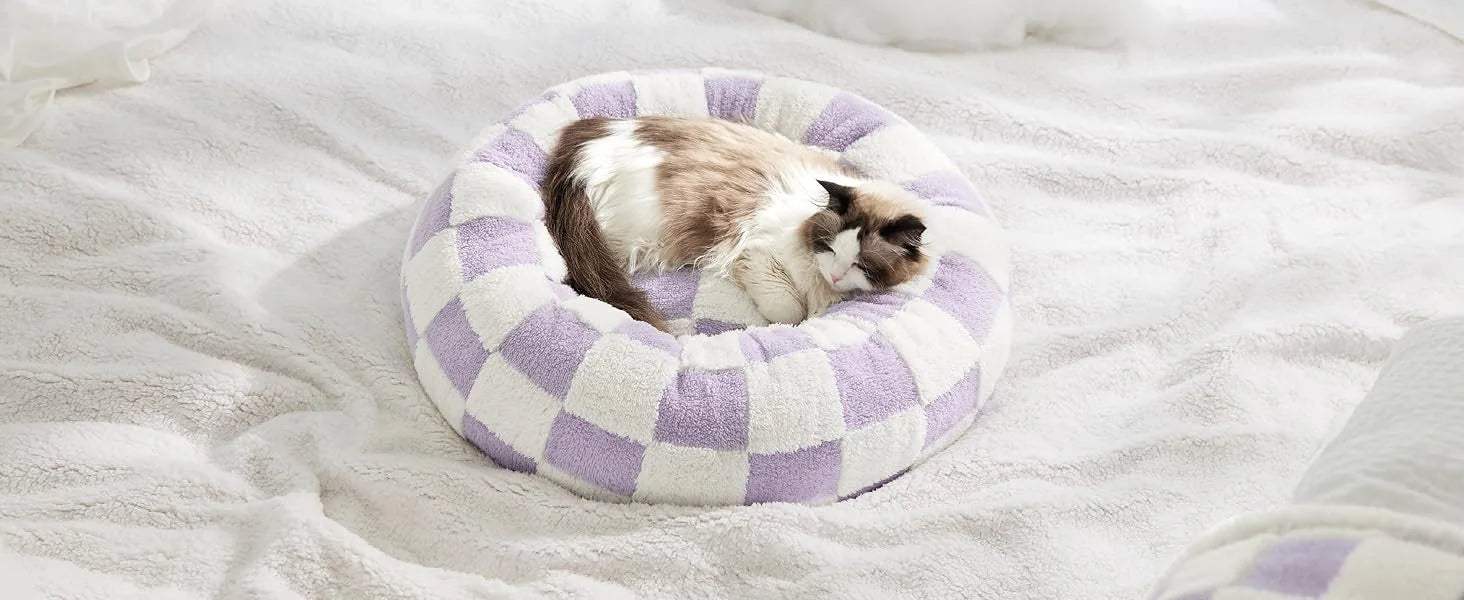 Donut Haven Pet Bed Lavender Checks