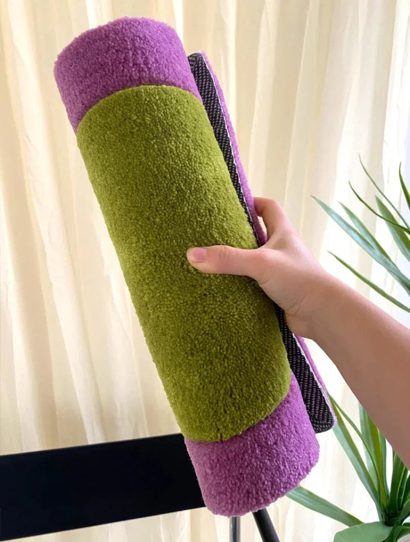 The Eclipse Tufted Accent Pad
