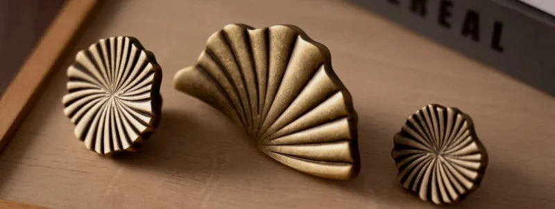Solenne Fan Cabinet Knobs