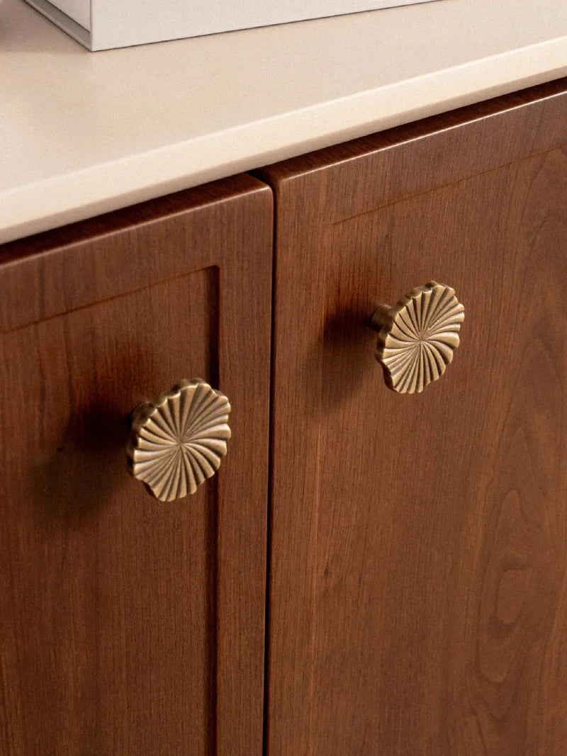 Solenne Fan Cabinet Knobs