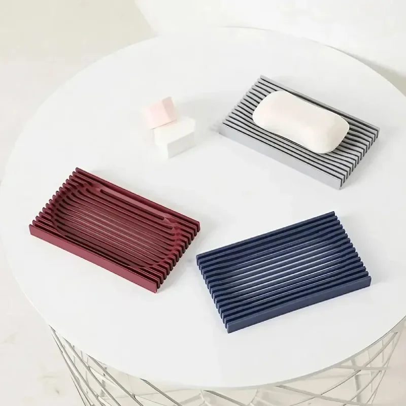 Linear Flow Soap Dish