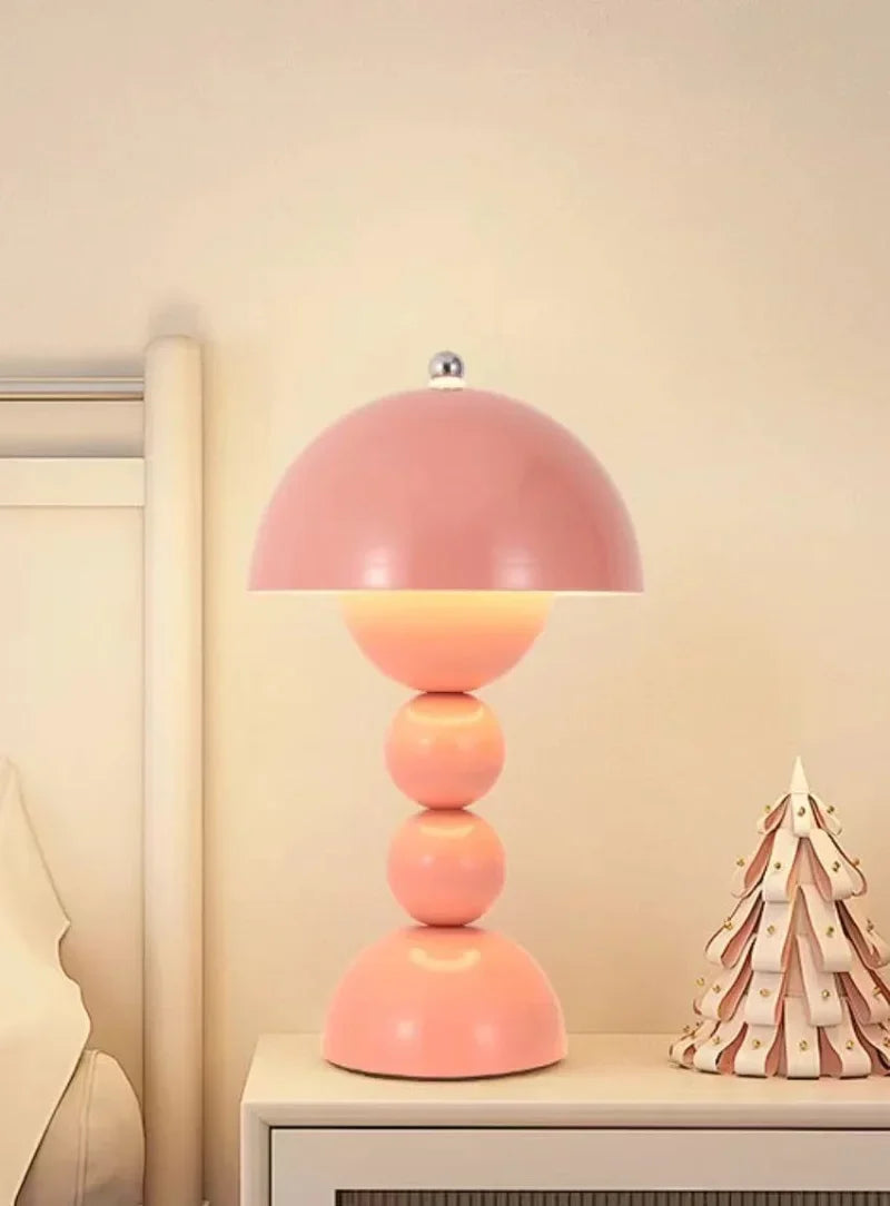 Mushroom Bud Table Lamp