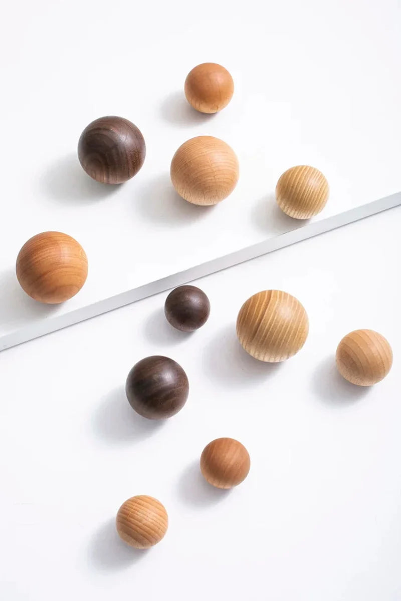 Niko Wooden Knobs