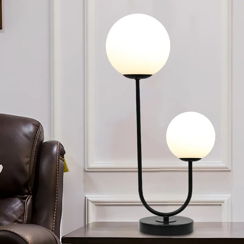 Arka Globe Lamp