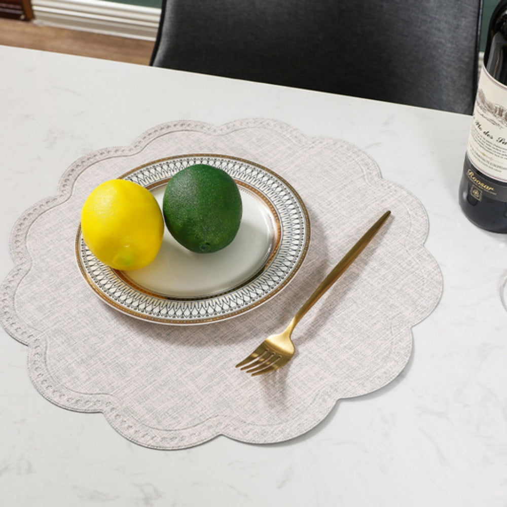 Scalloped Waterproof Placemat Off White