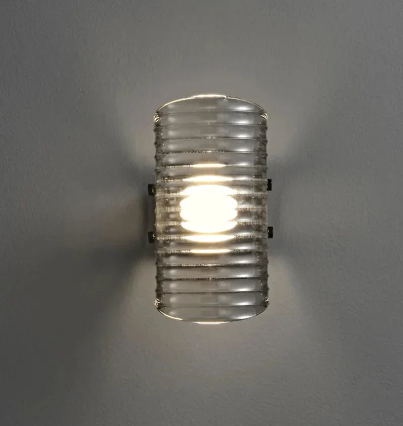 The Obsidian Ray Wall Lamp