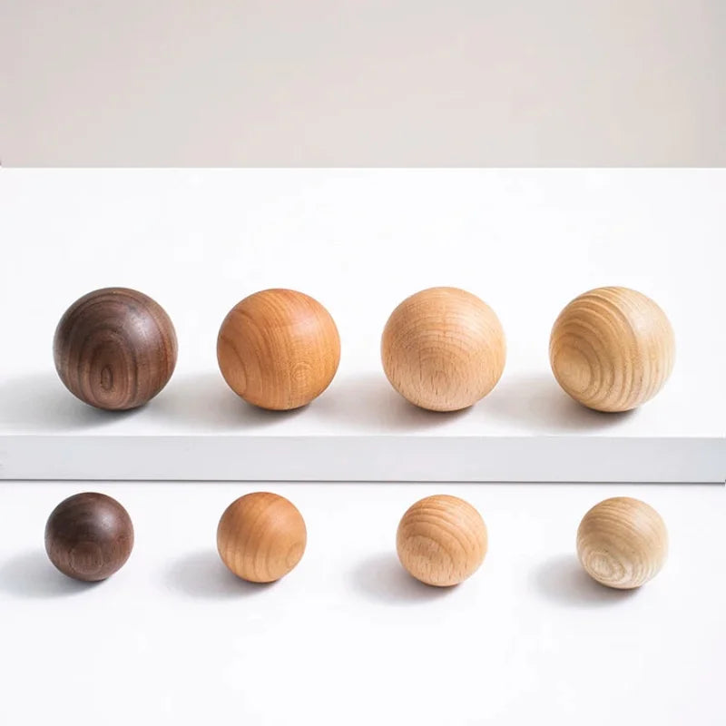 Niko Wooden Knobs
