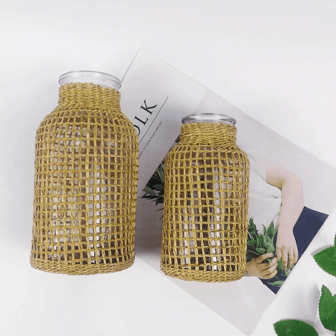 Vase with Straw Large