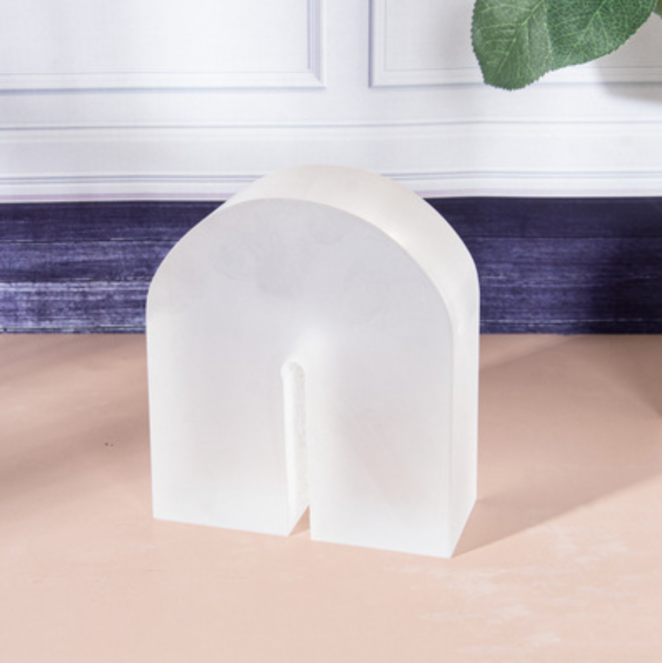 Triumph Non-Skid Bookends White Arch Short