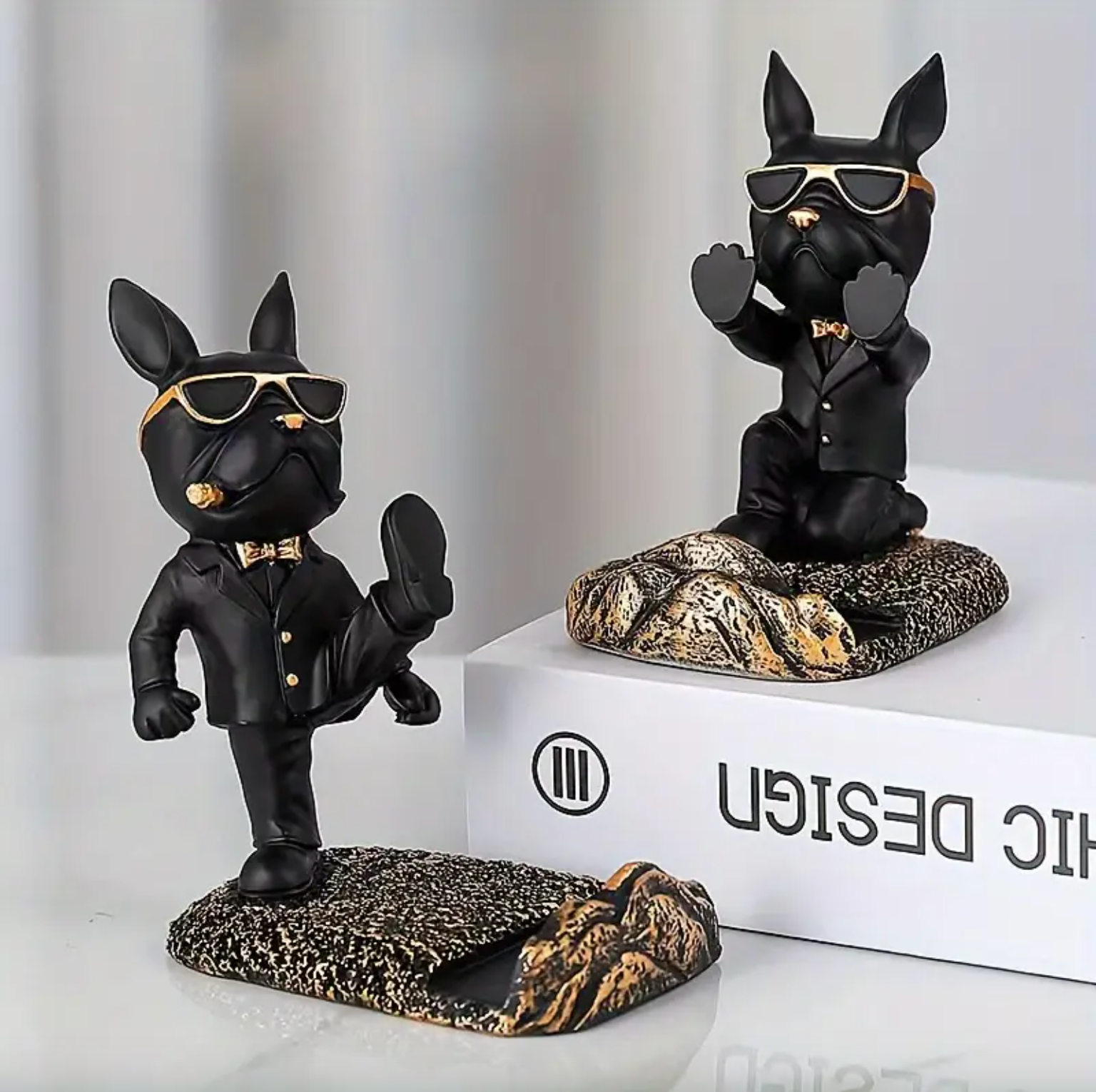 Bulldog Boss™ - Phone Holder