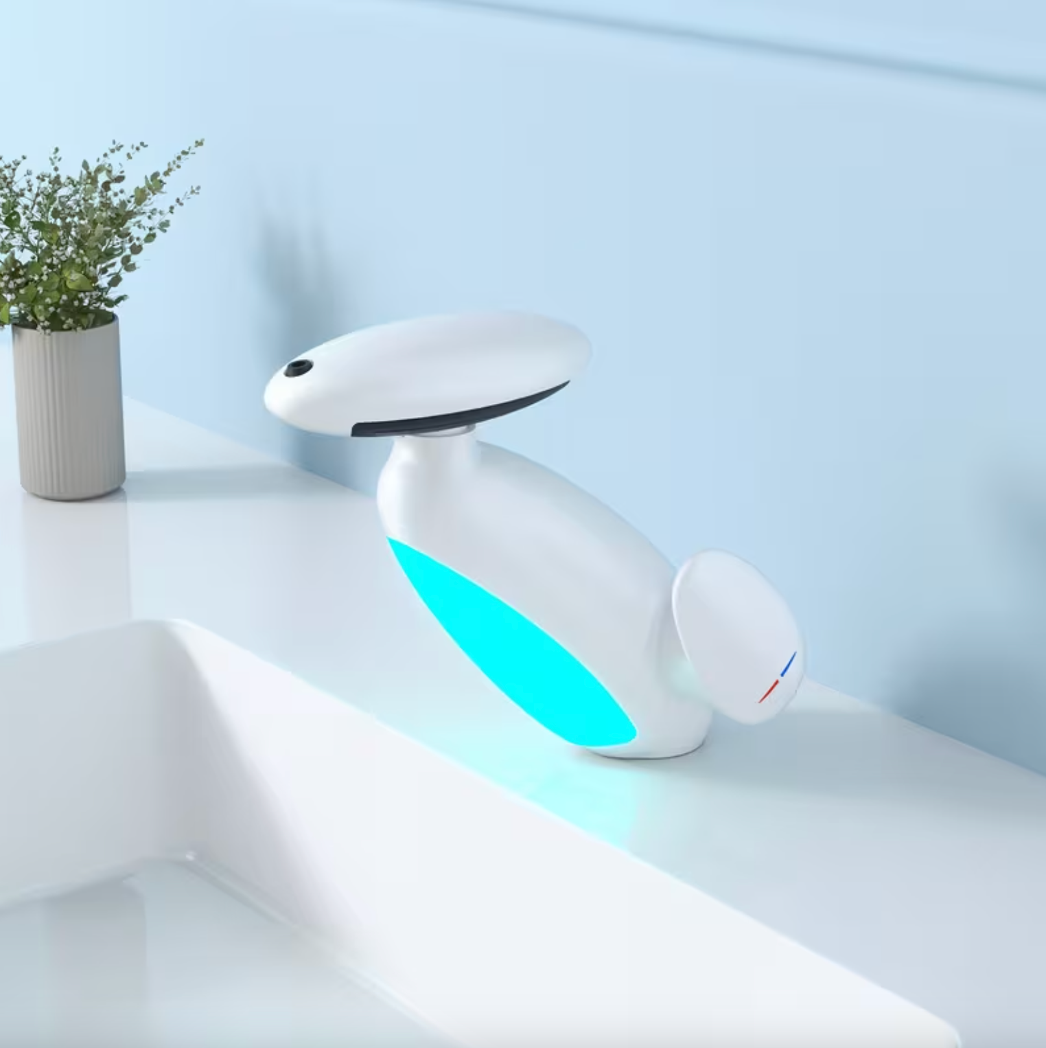 AquaSpin™ 360 Pro Faucet Arctic White (Gloss Finish)