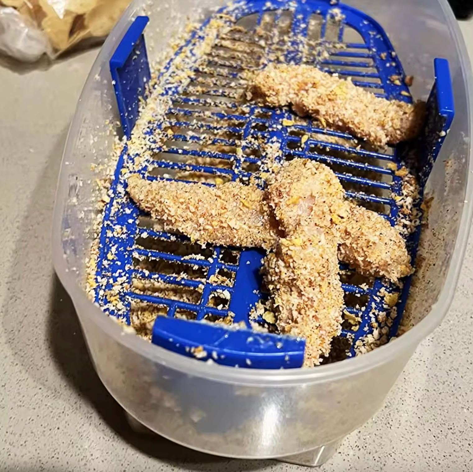 CrumbMaster™ Mess-Free Breader