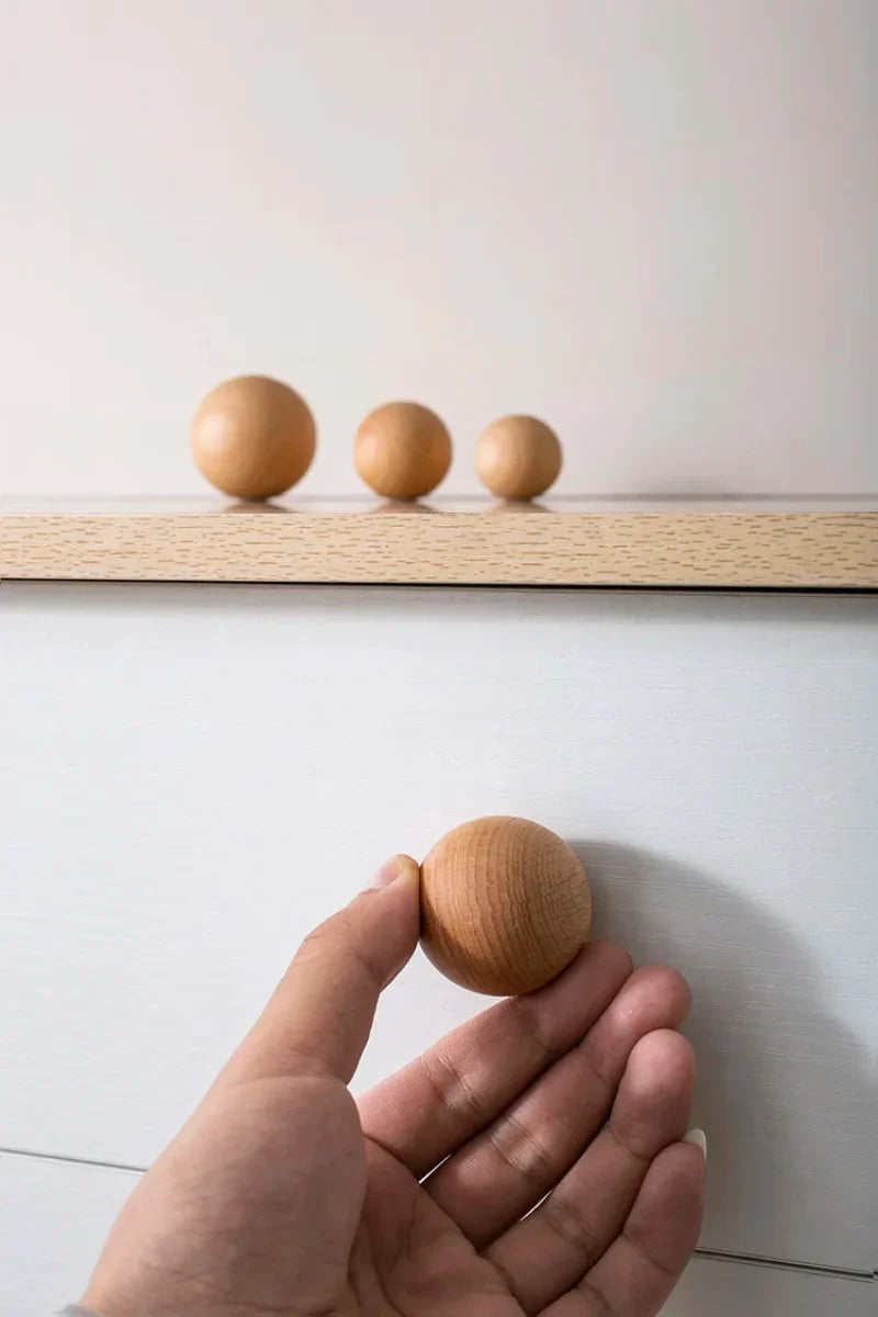 Niko Wooden Knobs