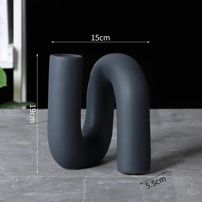Pipeline Art Curved (Black)