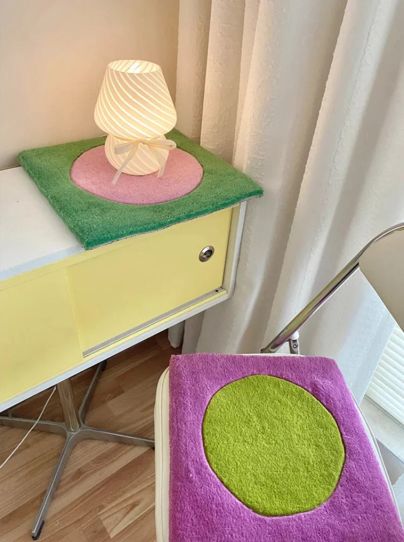 The Eclipse Tufted Accent Pad