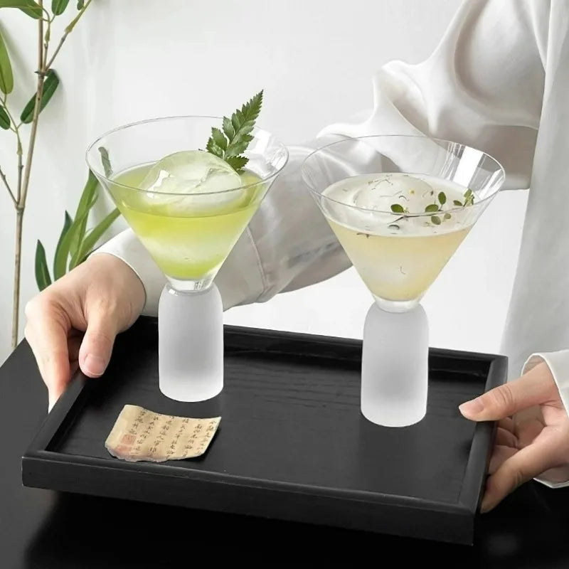 Pedestal Martini Coupe