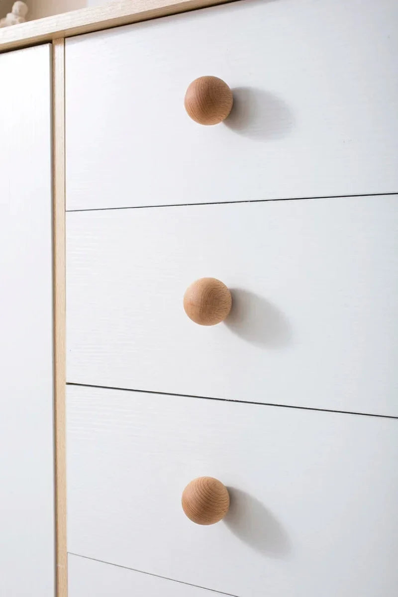 Niko Wooden Knobs