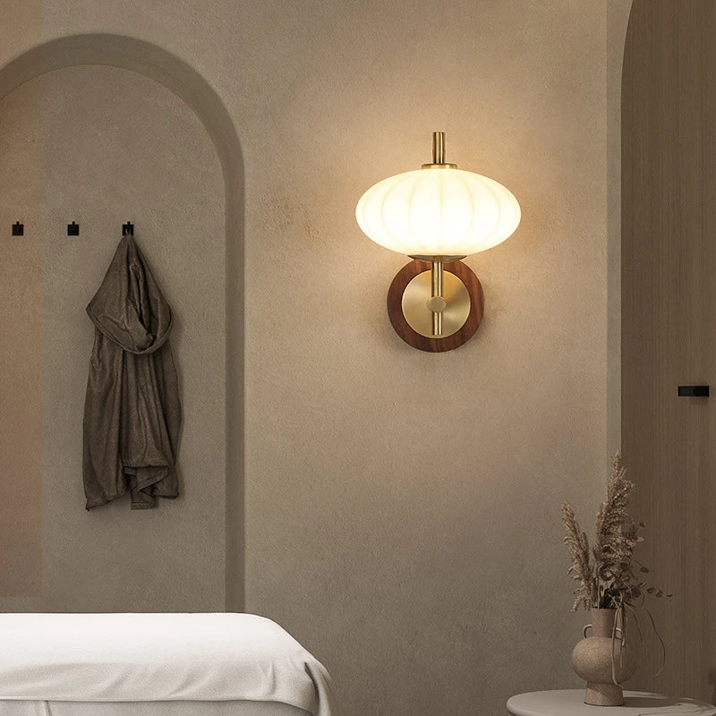 The Aurelia Sconce