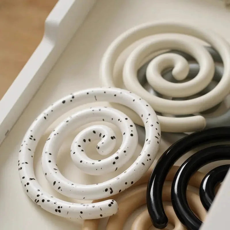 Coiled Ceramic Pot Rest