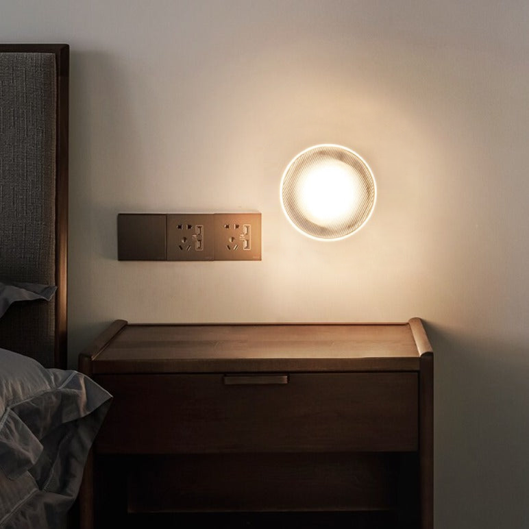 Tap Textured Glass & Metal Wall Lamp