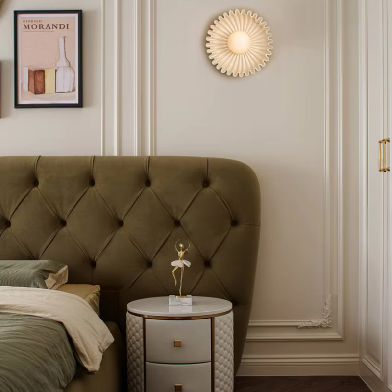 Oyster Glow Wall Sconce