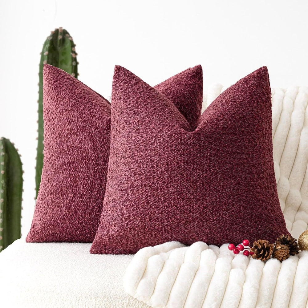 Timeless Boucle Cushion Cover Burgunday