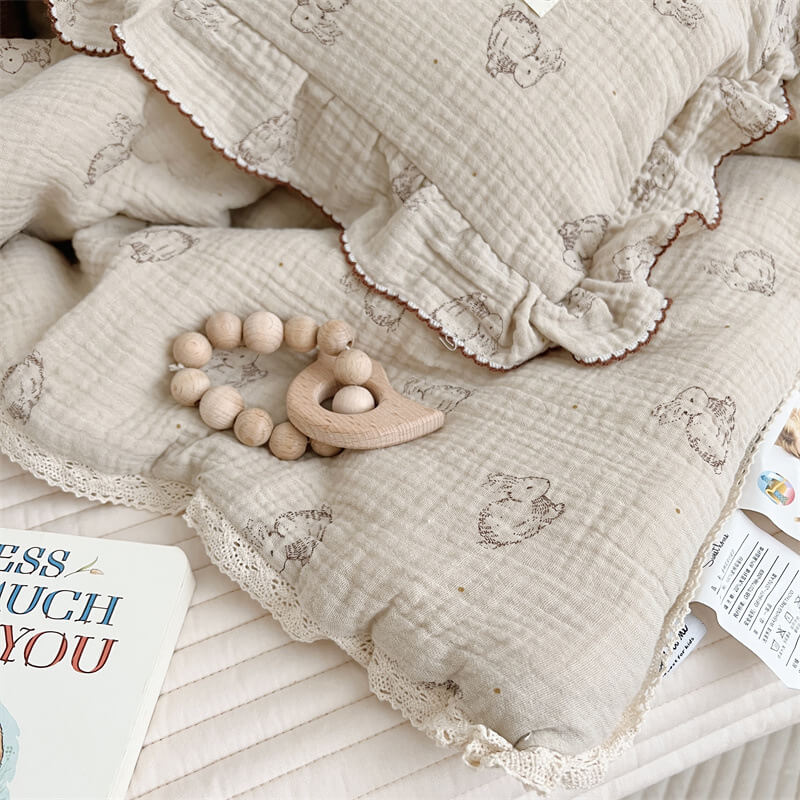 Bunny Toddler Bed Quilt – Cotton Gauze with Lace Trim