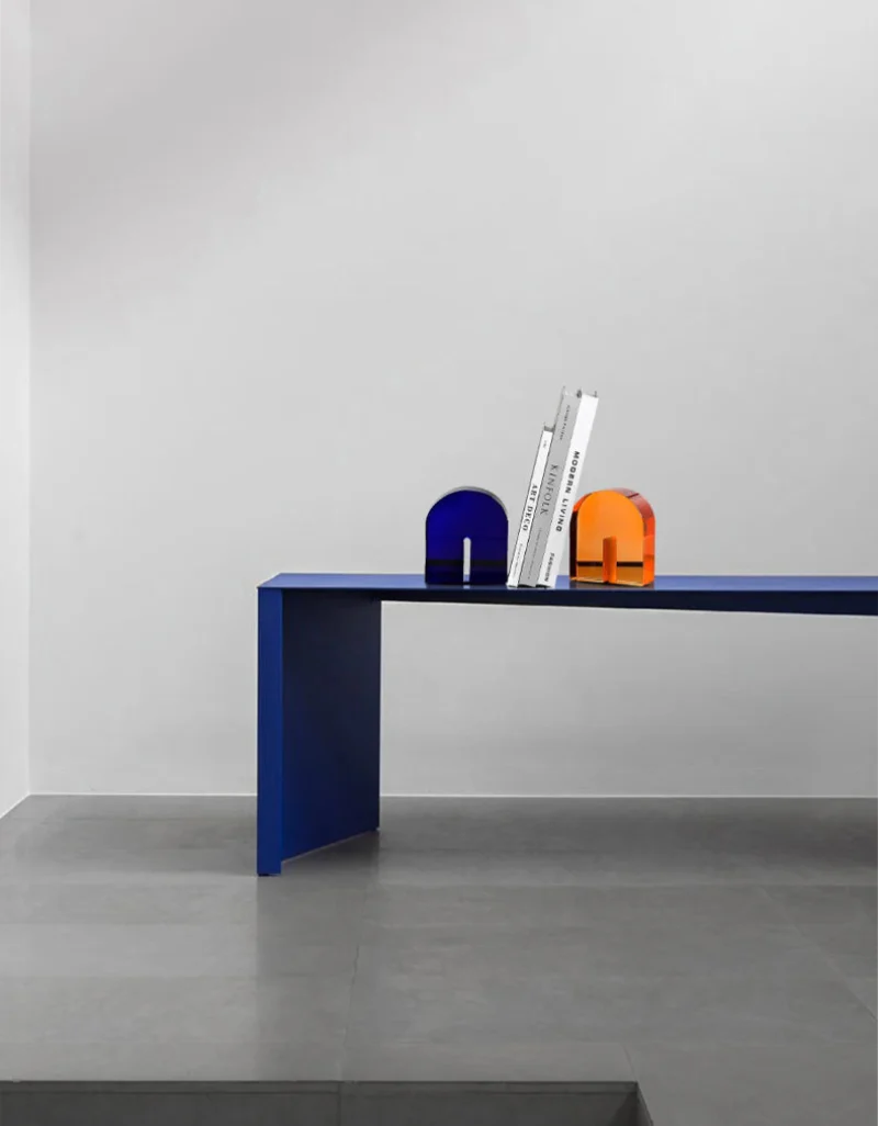 Triumph Non-Skid Bookends