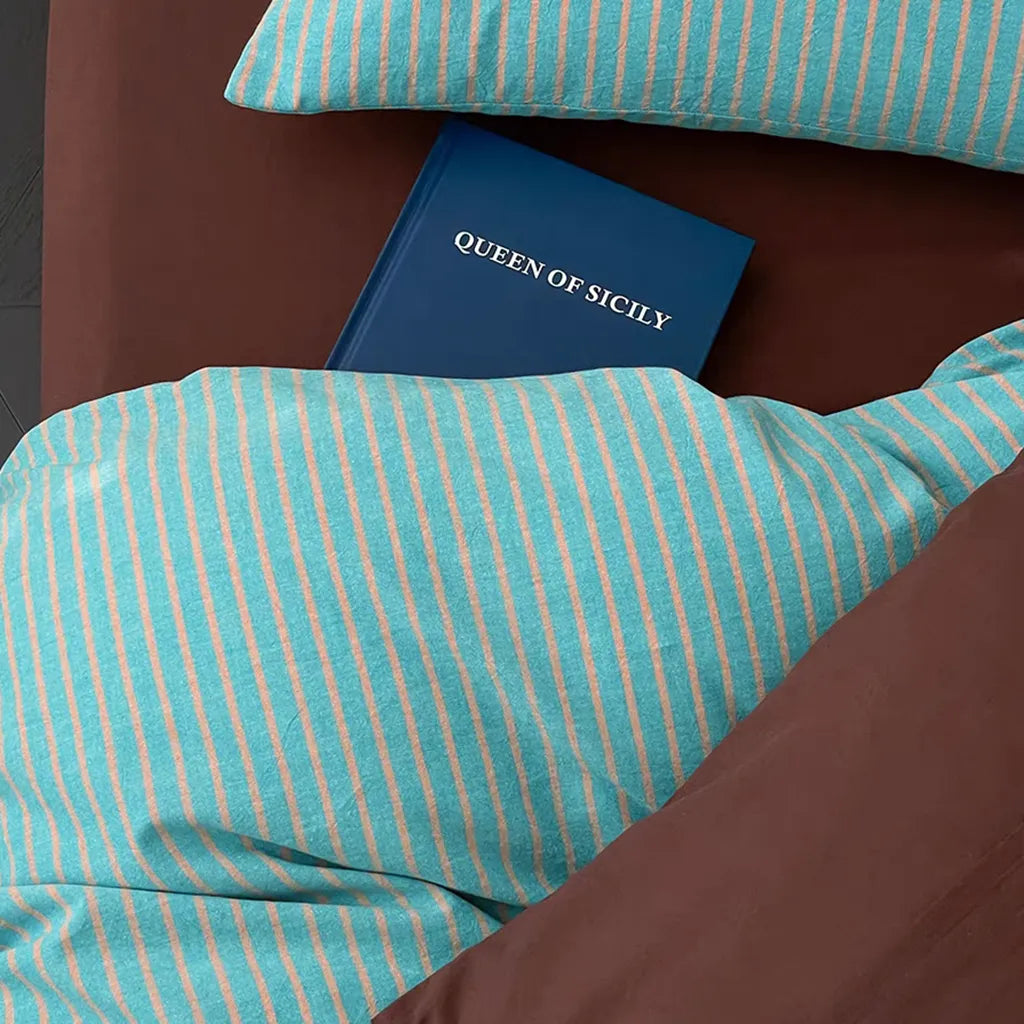 Vintage Striped Bedding Set