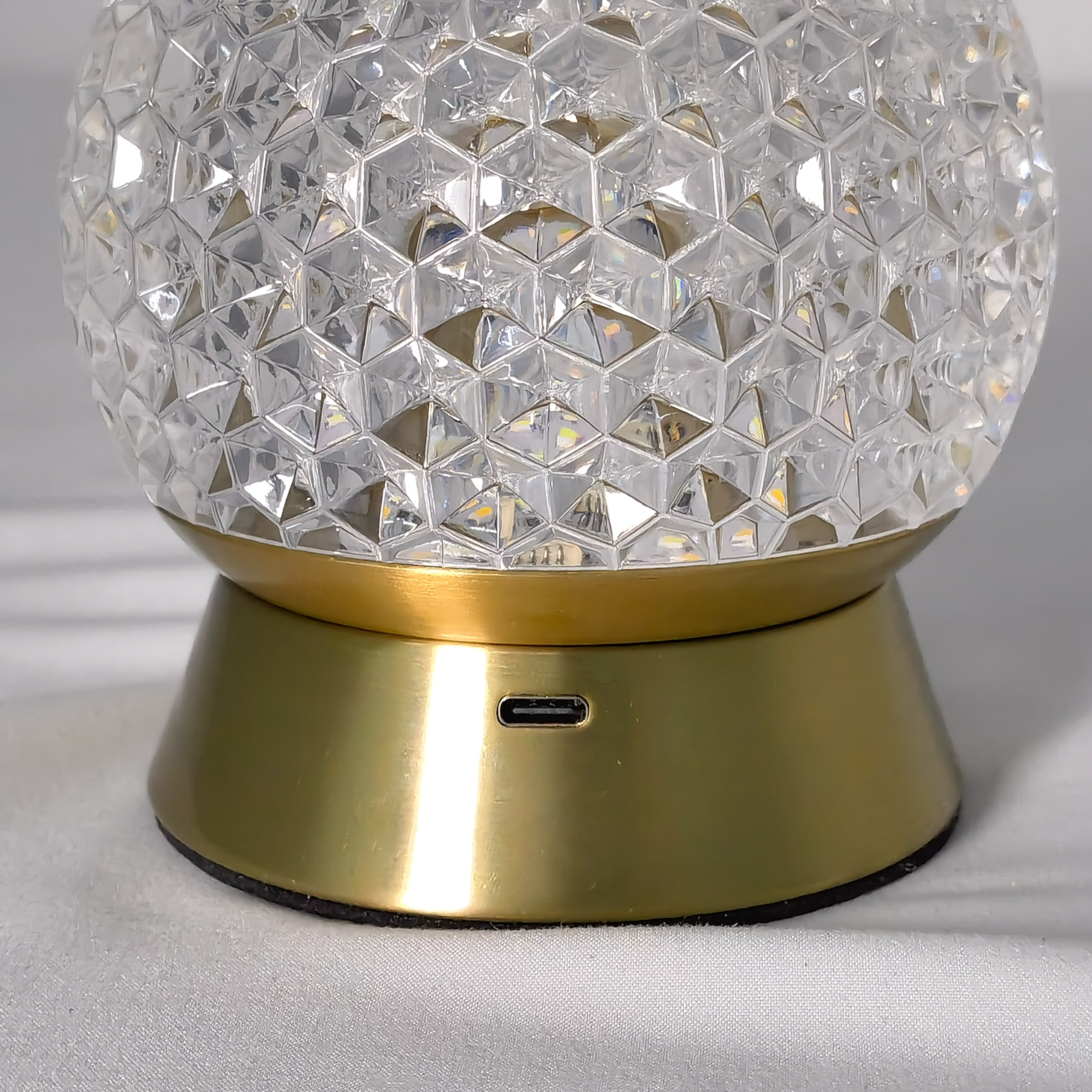 Waltz Sparkle Cordless Table Lamp