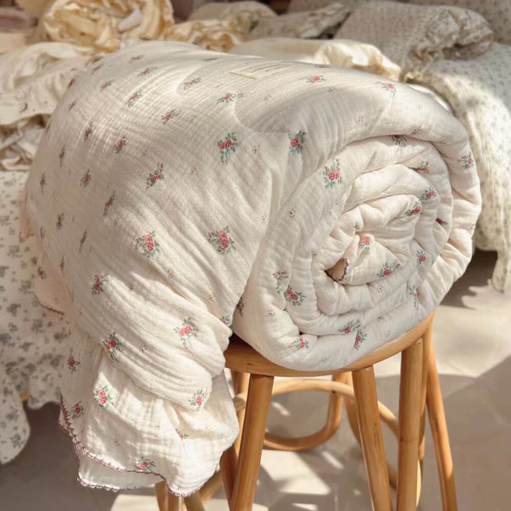 Tiny Rose Muslin Quilt – Ruffle Edge Cotton Bedding