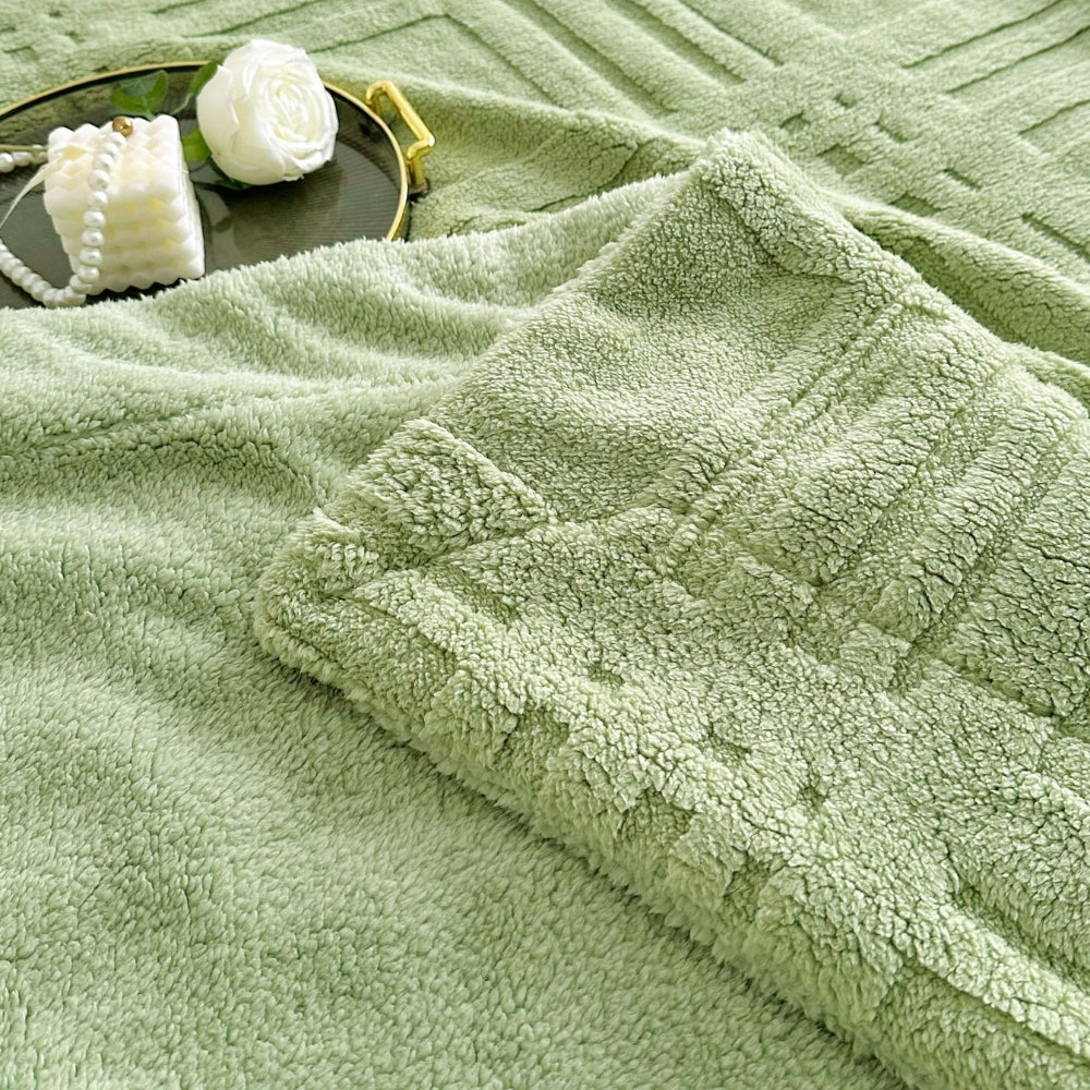 Plaid Embossed Grid Pattern Winter Blanket